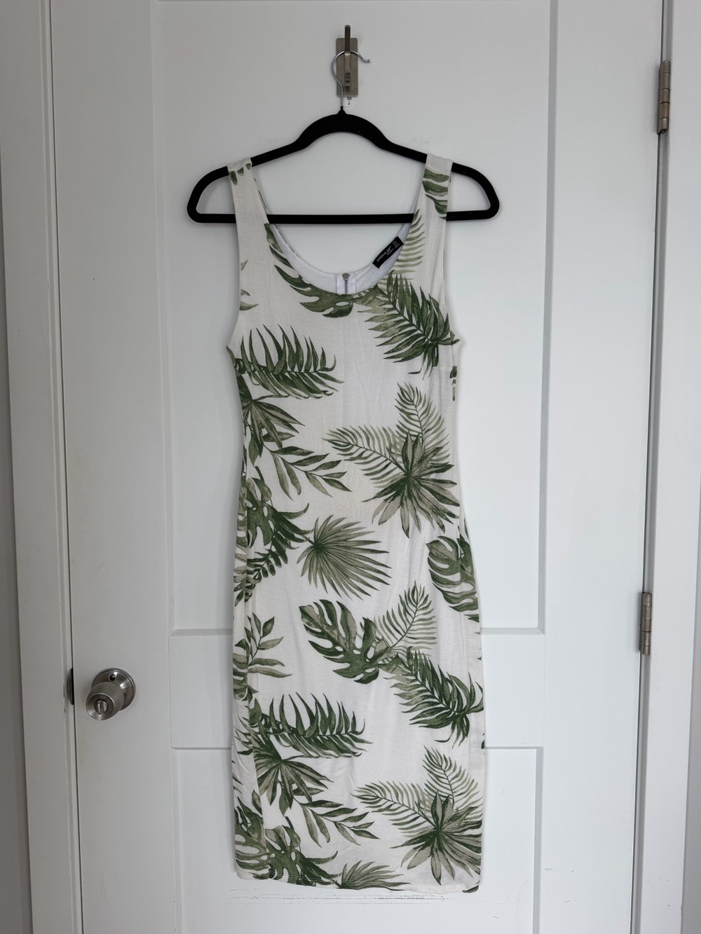 Popular Basics White Midi Dress with Green Palm Print